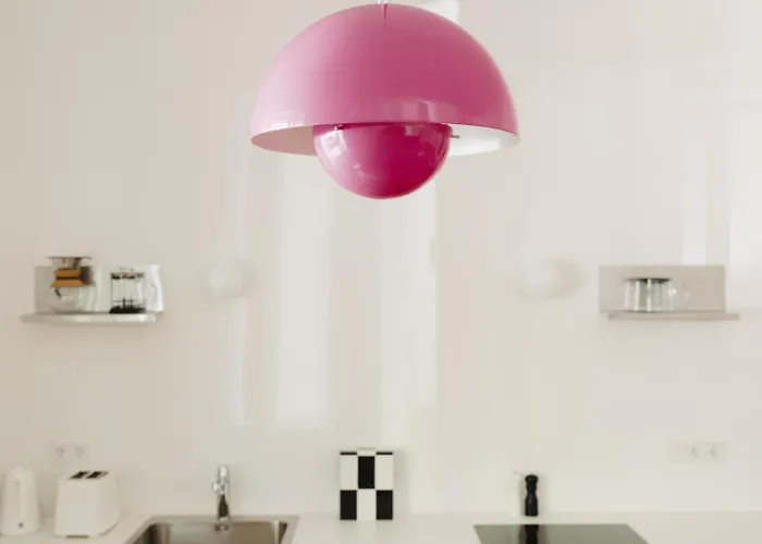 Nook Am Tempelhofer Feld * Berlim